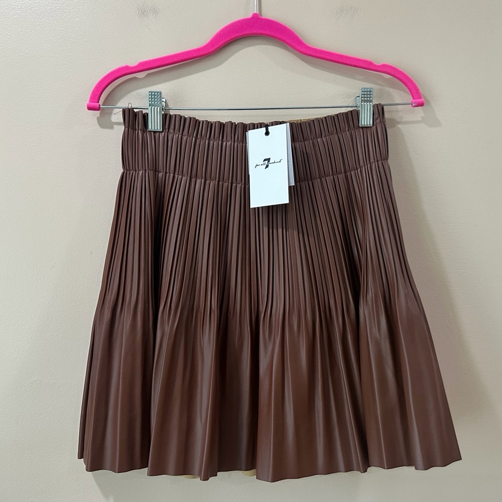 7 For all Mankind Faux Leather Mini Skirt Brown Pleated Women’s Size M NWT